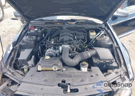 2007 Ford Mustang V6 Deluxe/V6 Premium из США, поврежденный, VIN 1ZVFT84N875349097